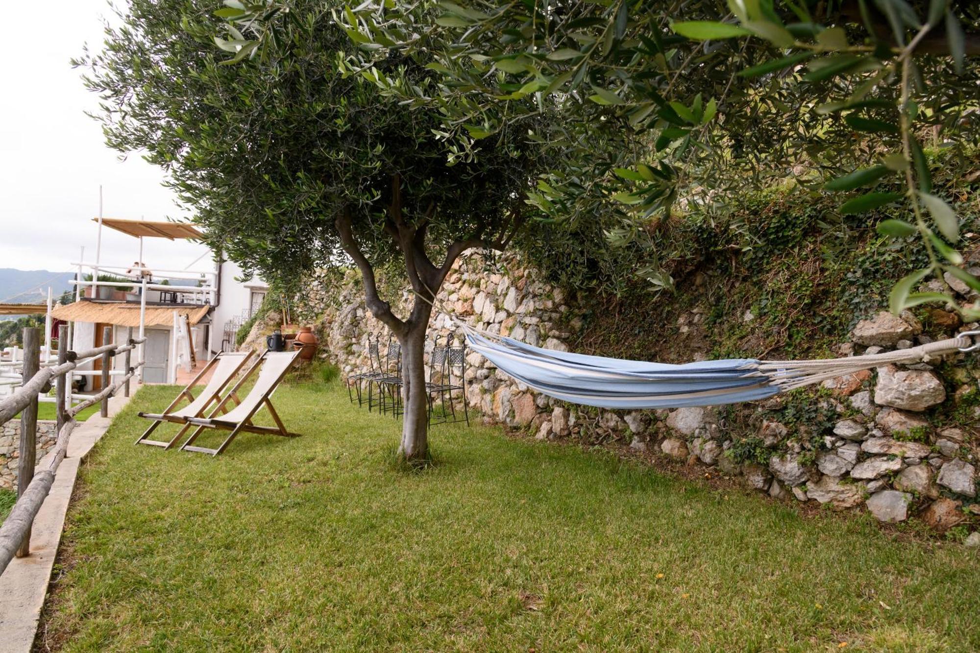 Apartamento Soqquadro Art&Relax - Spotorno  Habitación foto